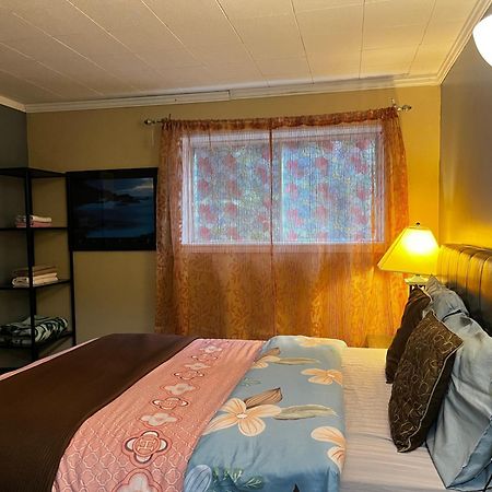 Beautiful Room Close Airport! Калгари Экстерьер фото